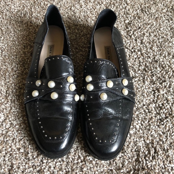 Zara Shoes - Pearl loafers